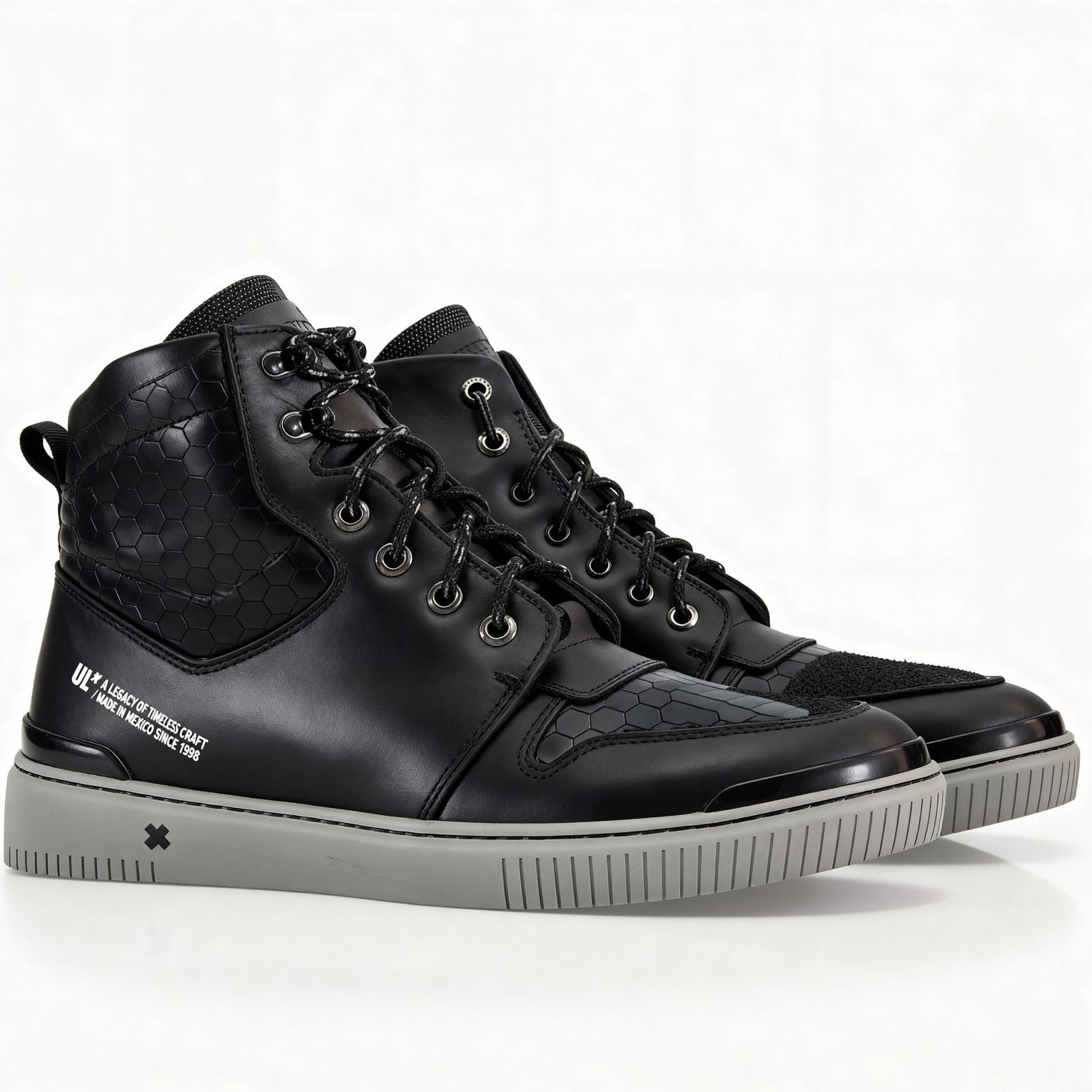 Troll tenis motociclista