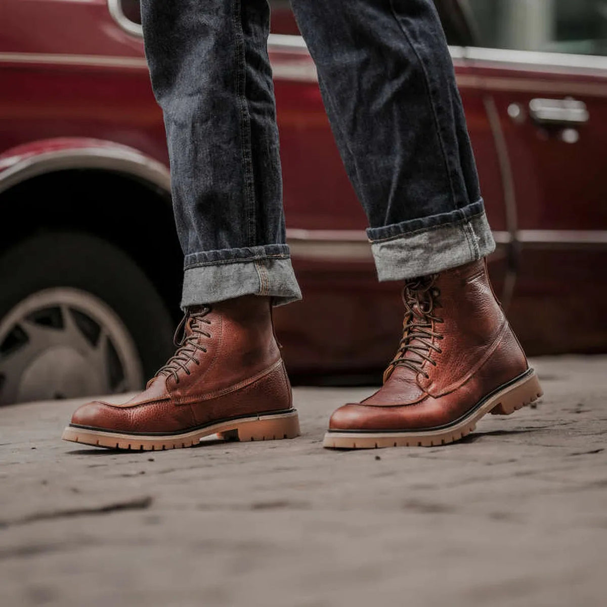Wagon motorcycle boots